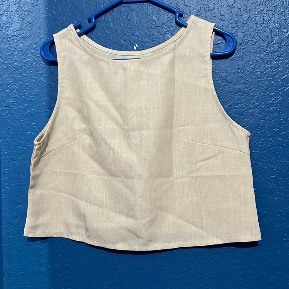 No brand top for women
